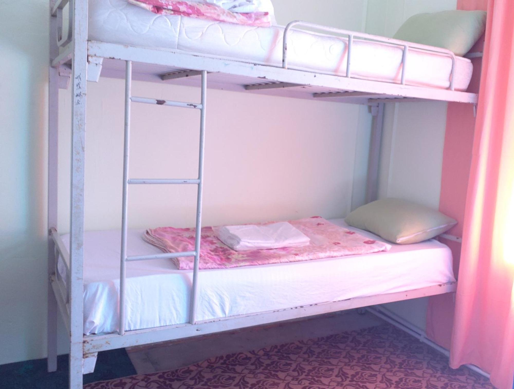 Canal Hostel เชกี ภายนอก รูปภาพ