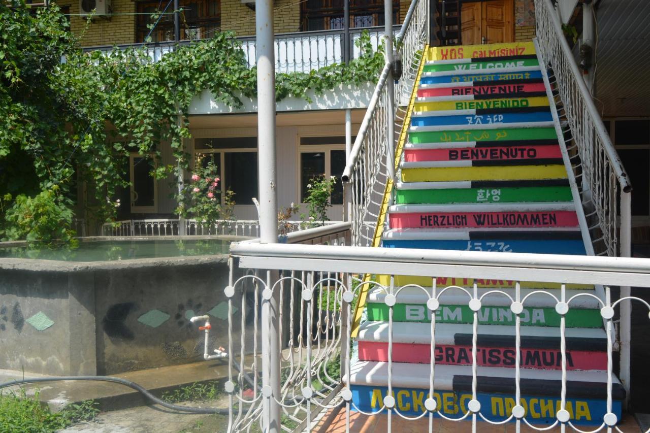 Canal Hostel เชกี ภายนอก รูปภาพ