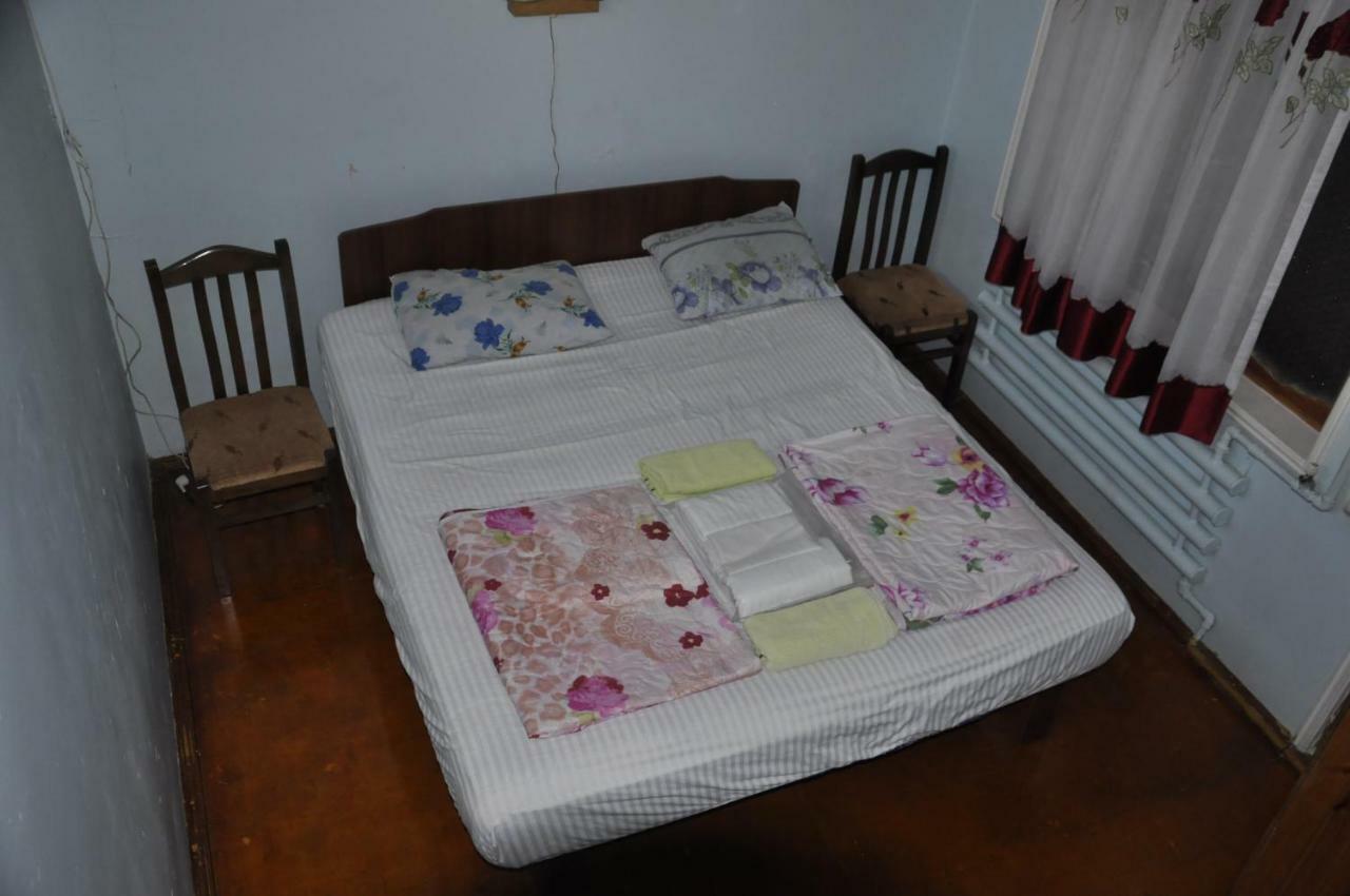 Canal Hostel เชกี ภายนอก รูปภาพ